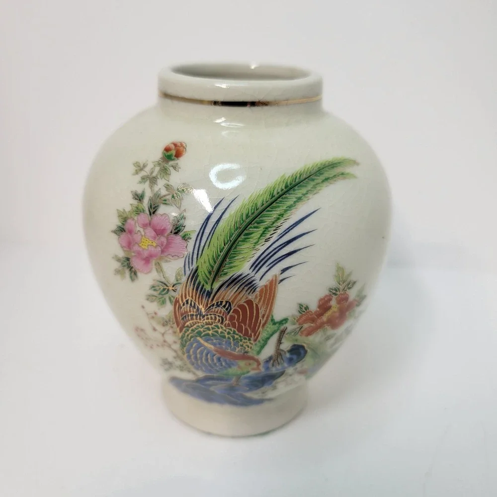Vintage Japanese‎ Moriage Style Vase Floral Bird Design Gold Trim Crackle Glaze